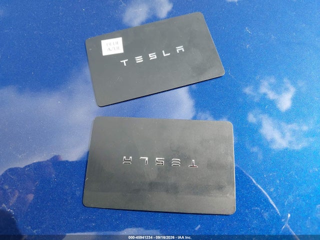 Продажа на аукционе авто 2020 Tesla Model Y Long Range Dual Motor All-wheel Drive, vin: 5YJYGDEE3LF009291, номер лота: 45941234