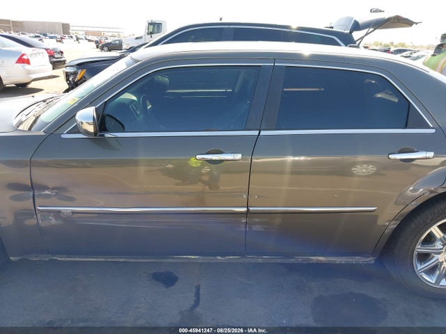 Auction sale of the 2008 Chrysler 300c Hemi, vin: 2C3LA63H18H249904, lot number: 45941247