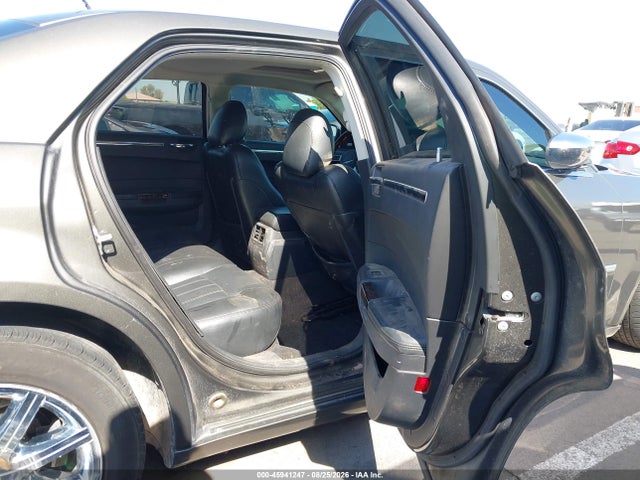 Auction sale of the 2008 Chrysler 300c Hemi, vin: 2C3LA63H18H249904, lot number: 45941247