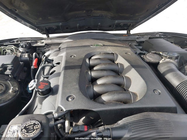 45941263 :رقم المزاد ، SAJDA42C162A46404 vin ، 2006 Jaguar Xk8 مزاد بيع