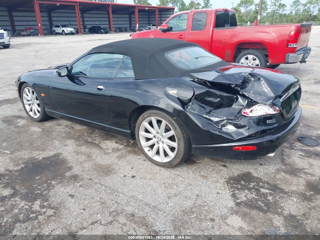 45941263 :رقم المزاد ، SAJDA42C162A46404 vin ، 2006 Jaguar Xk8 مزاد بيع