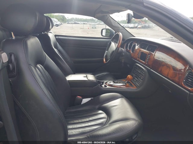 45941263 :رقم المزاد ، SAJDA42C162A46404 vin ، 2006 Jaguar Xk8 مزاد بيع