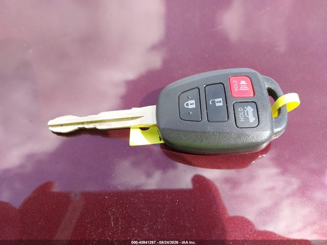 Продажа на аукционе авто 2014 Toyota Highlander Le Plus V6, vin: 5TDBKRFHXES009488, номер лота: 45941267