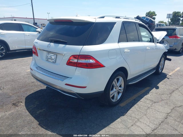 Mercedes-Benz ML 350 2015 4JGDA5JB5FA509964 Image 4