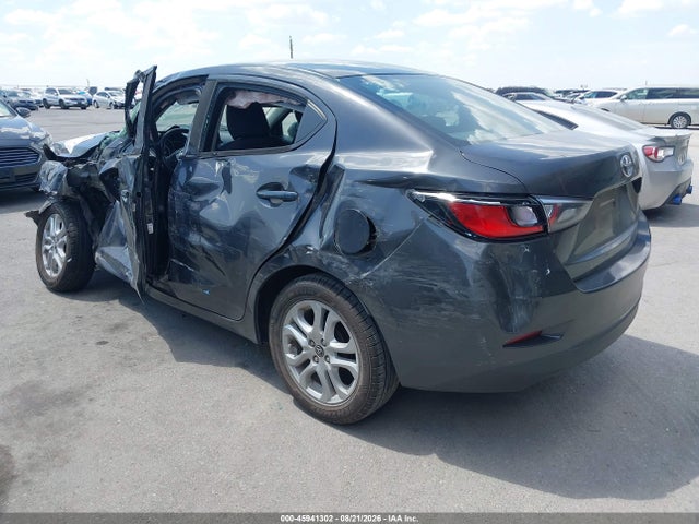 Продажа на аукционе авто 2018 Toyota Yaris Ia, vin: 3MYDLBYV6JY321540, номер лота: 45941302