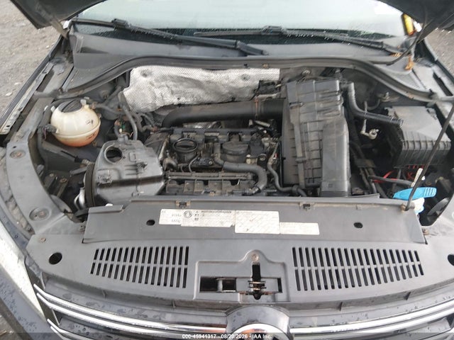 45941317 :رقم المزاد ، WVGAV7AX3CW568640 vin ، 2012 Volkswagen Tiguan Le مزاد بيع