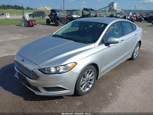 2017 Ford Fusion Hybrid S მანქანა იყიდება აუქციონზე, vin: 3FA6P0UU9HR360789, აუქციონის ნომერი: 45941324