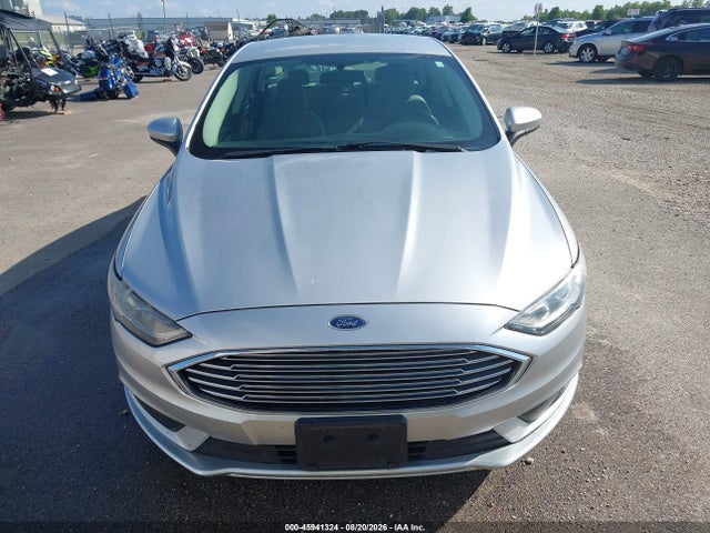 2017 Ford Fusion Hybrid S მანქანა იყიდება აუქციონზე, vin: 3FA6P0UU9HR360789, აუქციონის ნომერი: 45941324