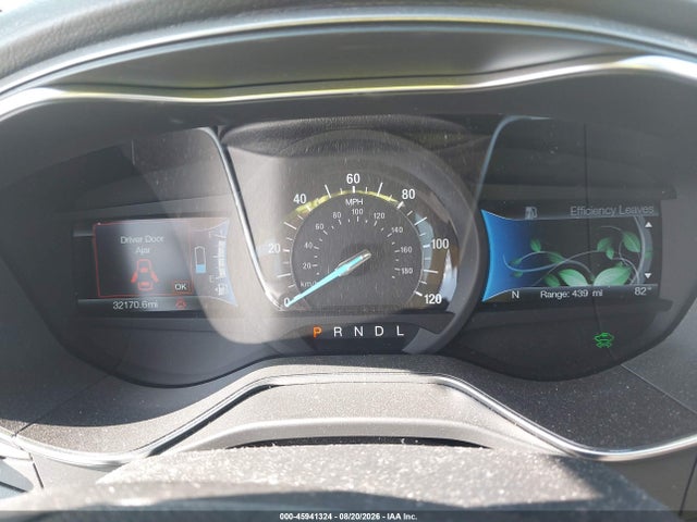 2017 Ford Fusion Hybrid S მანქანა იყიდება აუქციონზე, vin: 3FA6P0UU9HR360789, აუქციონის ნომერი: 45941324