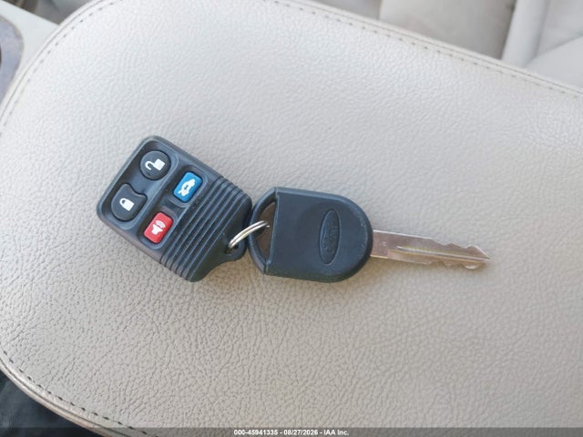 Продажа на аукционе авто 2006 Ford Five Hundred Limited, vin: 1FAHP28176G142858, номер лота: 45941335