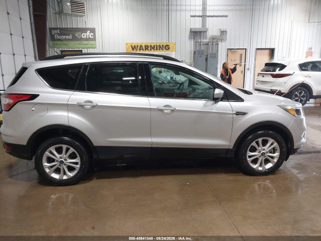 45941348 :رقم المزاد ، 1FMCU9GD7JUD08612 vin ، 2018 Ford Escape Se مزاد بيع