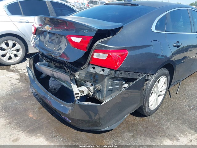 45941361 :رقم المزاد ، 1G1ZD5STXJF122159 vin ، 2018 Chevrolet Malibu Lt مزاد بيع