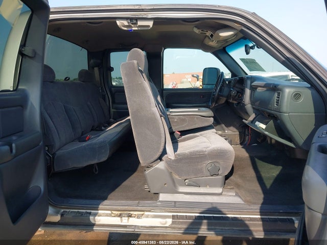 Продаж на аукціоні авто 2002 Chevrolet Silverado 2500hd Ls, vin: 1GCHK29U62E229741, номер лоту: 45941383