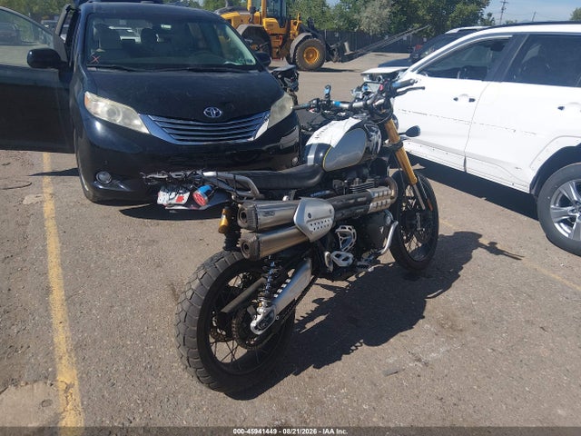 Triumph Motorcycle Scrambler 1200 Xe 2019 SMTD51HG8KT936588 Image 12