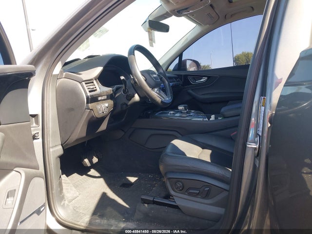 Audi Q7 3.0t Premium 2017 WA1VAAF72HD001534 Image 5