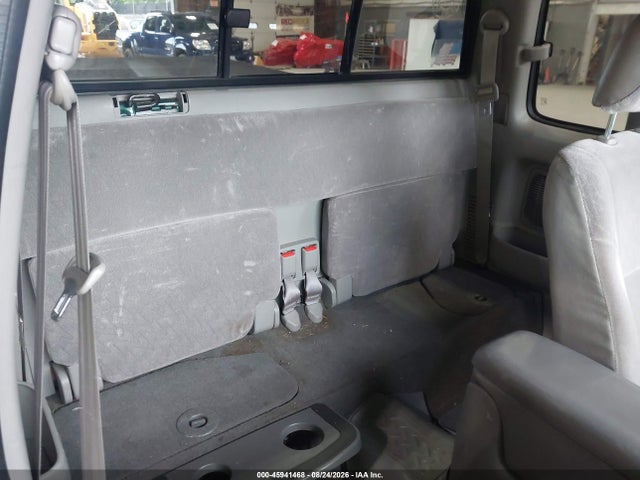 2001 Toyota Tacoma Base V6 მანქანა იყიდება აუქციონზე, vin: 5TEWN72NX1Z724597, აუქციონის ნომერი: 45941468