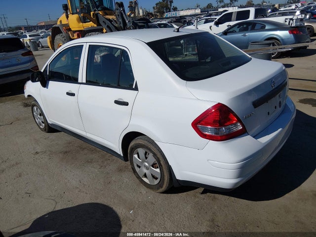 45941472 :رقم المزاد ، 3N1CC1AP6BL421476 vin ، 2011 Nissan Versa 1.6 مزاد بيع