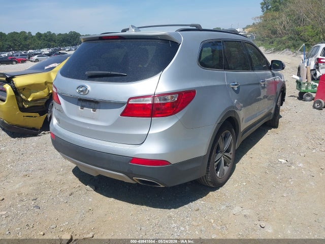 Продажа на аукционе авто 2016 Hyundai Santa Fe Se, vin: KM8SN4HF3GU132579, номер лота: 45941504