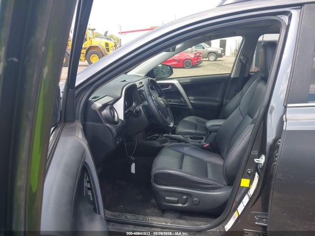 Aukcja sprzedaży 2018 Toyota Rav4 Limited, vin: JTMDFREV8JJ722806, numer aukcji: 45941513