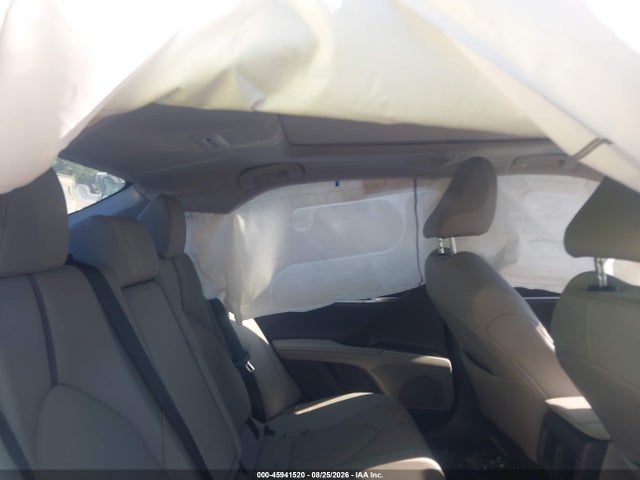 45941520 :رقم المزاد ، 4T1F11BK9PU102908 vin ، 2023 Toyota Camry Xle Awd مزاد بيع