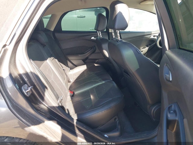 Ford FOCUS SE 2015 1FADP3K26FL324418 Image 8