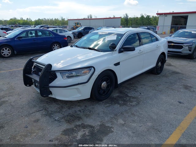 2013 Ford Police Interceptor მანქანა იყიდება აუქციონზე, vin: 1FAHP2L85DG132041, აუქციონის ნომერი: 45941543