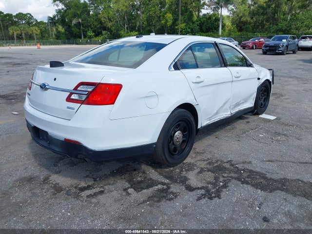 2013 Ford Police Interceptor მანქანა იყიდება აუქციონზე, vin: 1FAHP2L85DG132041, აუქციონის ნომერი: 45941543