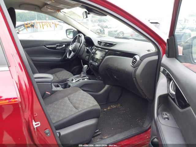 45941554 :رقم المزاد ، JN1BJ1BWXNW473361 vin ، 2022 Nissan Rogue Sport Sv Awd Xtronic Cvt مزاد بيع