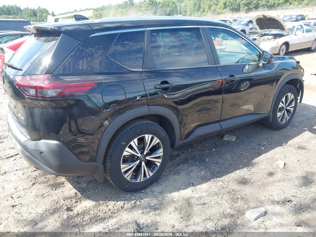 5N1BT3BB5NC707824 Nissan Rogue Sv Intelligent Awd
