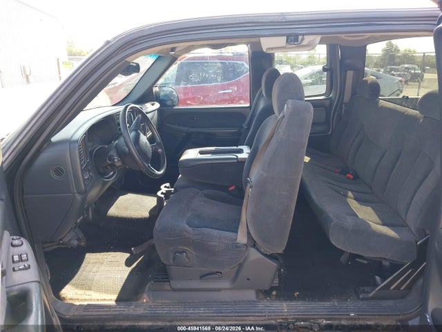 Продажа на аукционе авто 2002 Chevrolet Silverado 1500 Ls, vin: 2GCEC19TX21317274, номер лота: 45941568