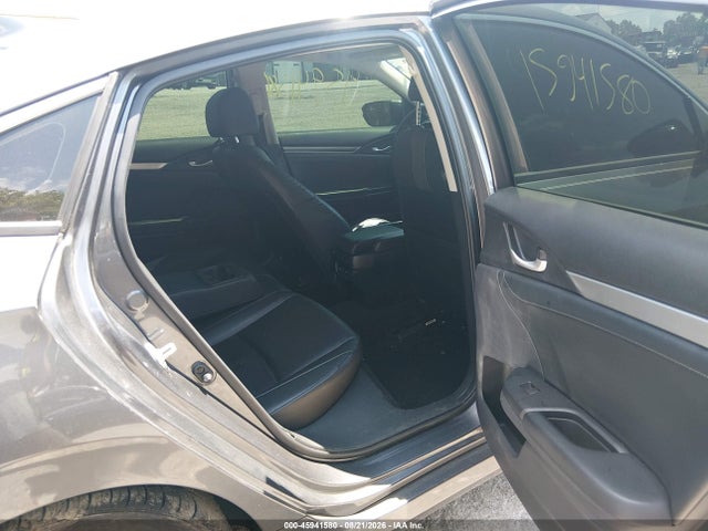 45941580 :رقم المزاد ، JHMFC1F94KX005773 vin ، 2019 Honda Civic Touring مزاد بيع