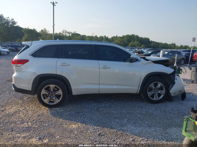 Продажа на аукционе авто 2017 Toyota Highlander Limited, vin: 5TDYZRFH1HS211789, номер лота: 45941611