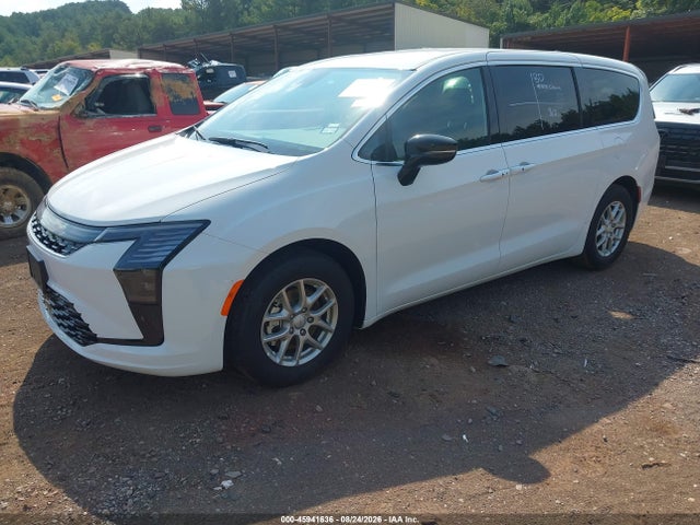 45941636 :رقم المزاد ، 2C4RC1BG2VR575826 vin ، 2027 Chrysler Pacifica مزاد بيع