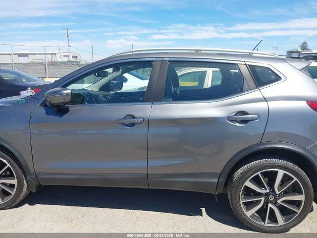 JN1BJ1CR6KW629805 Nissan Rogue Sport Sl