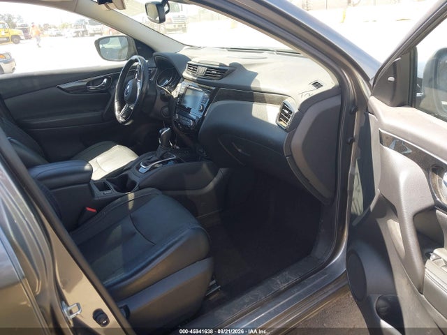 JN1BJ1CR6KW629805 Nissan Rogue Sport Sl