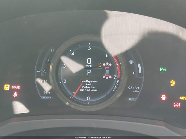 Lexus IS 300 2018 JTHBA1D26J5072587 Image 7