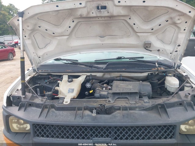 Chevrolet Express 2500 Work Van 2015 1GCWGGFF2F1220429 Image 10