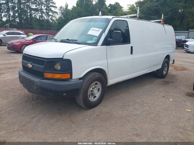 Chevrolet Express 2500 Work Van 2015 1GCWGGFF2F1220429 Image 2