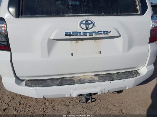 Toyota 4RUNNER SR5 2019 JTEZU5JR9K5205677 Image 18