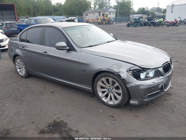 45941724 :رقم المزاد ، WBAPK7C53BA773404 vin ، 2011 Bmw 328i Xdrive مزاد بيع