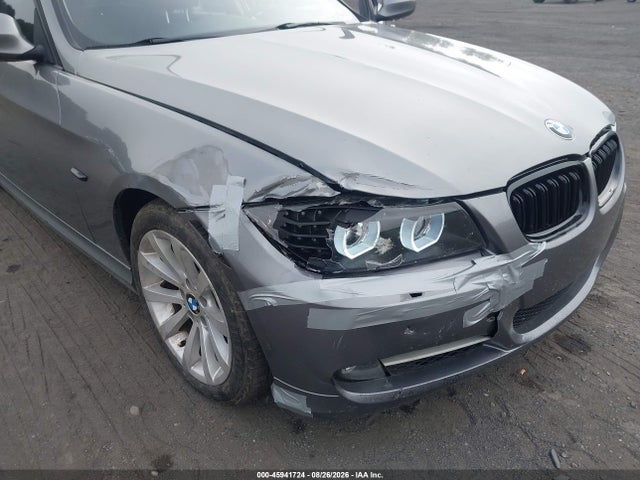 45941724 :رقم المزاد ، WBAPK7C53BA773404 vin ، 2011 Bmw 328i Xdrive مزاد بيع