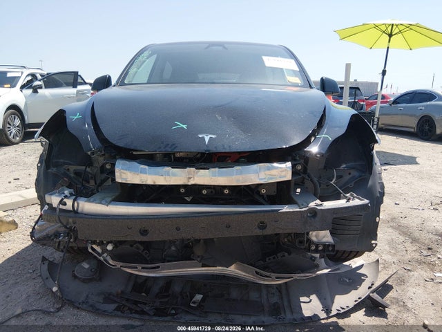 7SAYGAEE9RF090680 Tesla Model Y Long Range Dual Motor All-wheel Drive