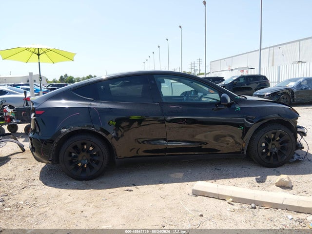 7SAYGAEE9RF090680 Tesla Model Y Long Range Dual Motor All-wheel Drive