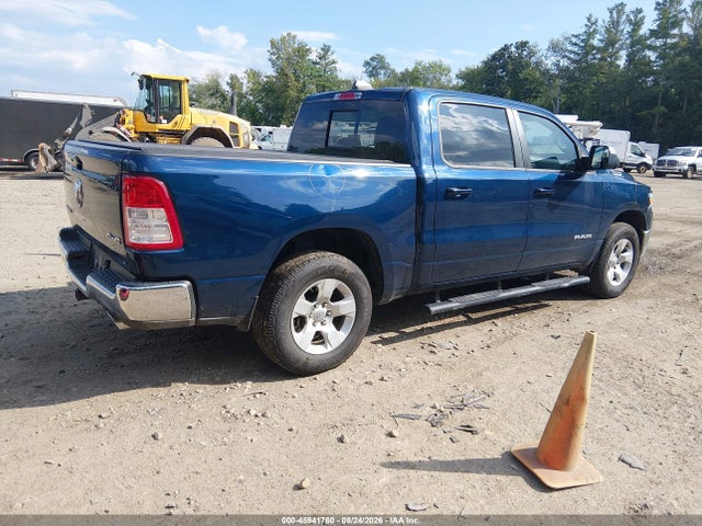 45941760 :رقم المزاد ، 1C6SRFFT7NN302969 vin ، 2022 Ram 1500 Big Horn  4x4 5'7 Box مزاد بيع