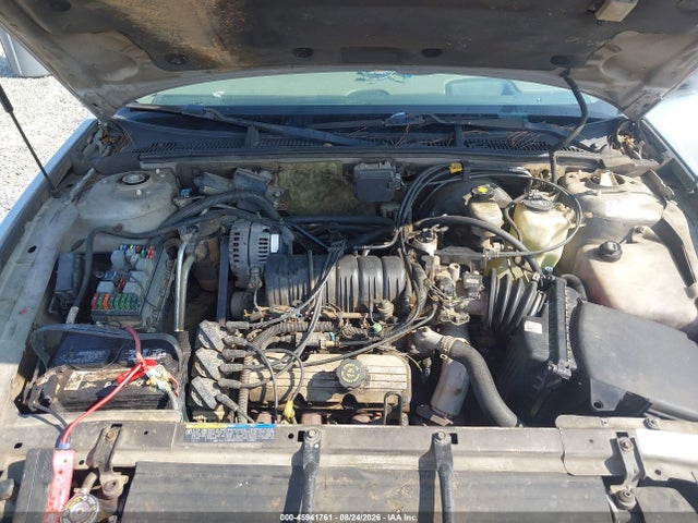 45941761 :رقم المزاد ، 1G4CW54K824233457 vin ، 2002 Buick Park Avenue مزاد بيع