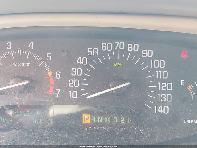45941761 :رقم المزاد ، 1G4CW54K824233457 vin ، 2002 Buick Park Avenue مزاد بيع