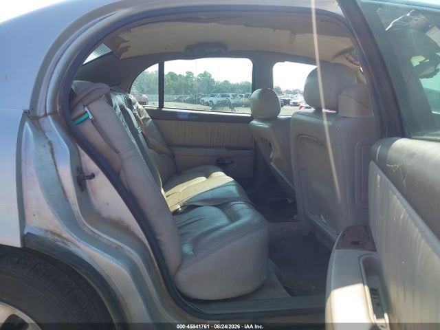 45941761 :رقم المزاد ، 1G4CW54K824233457 vin ، 2002 Buick Park Avenue مزاد بيع