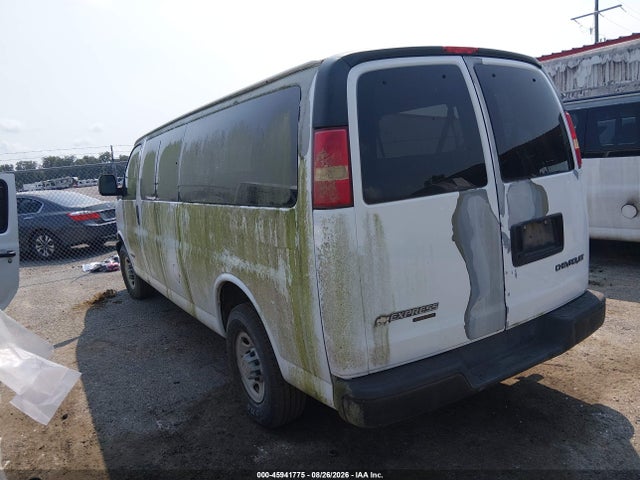 45941775 :رقم المزاد ، 1GAHG39U851263675 vin ، 2005 Chevrolet Express Passenger مزاد بيع