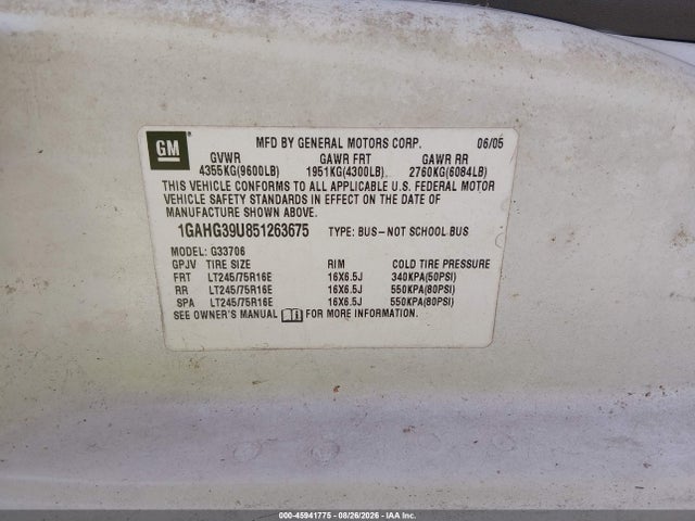 45941775 :رقم المزاد ، 1GAHG39U851263675 vin ، 2005 Chevrolet Express Passenger مزاد بيع