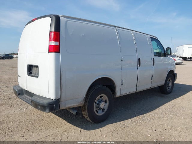 1GCWGAFP6N1174463 Chevrolet Express Cargo Rwd 2500 Regular Wheelbase Wt